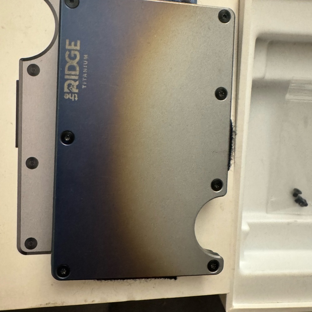 Ridge Wallet - Picture 4 of 4